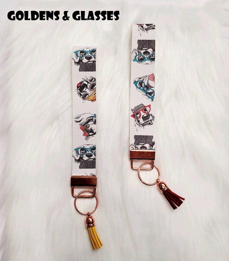 dogs with glasses golden retriever mom dog keychains gifts for dog lovers dog dad dog mom gift Golden Retriever Dog Keychain Wristlet