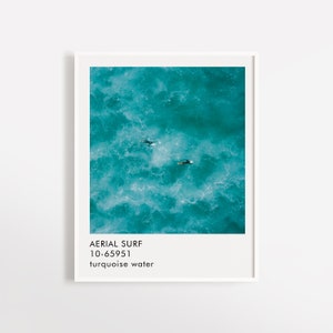Cartel de impresión de arte de surf aéreo | Arte mural | Fotografía minimalista | Textura Water Surf Print | Arte de color azul | Mar imagen 1