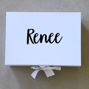 Luxury White RIBBON Personalised GIFT BOX |Bridesmaid Groomsmen Box Personalised Gift Box| Proposal | Maid of Honour Box | Bridal