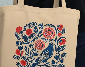 Trendy Tote Bag Aesthetic Tote Reusable Grocery Bag. Block Print Style Bird and Flowers Design Organic Cotton Everyday Bag. Eco-Friendly.