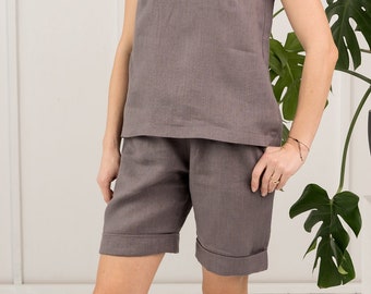 Classic women's linen shorts, Natural linen shorts with pockets, Shorts with elastic waist band, Smart casual shorts