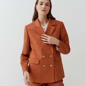 Women&#39;s linen blazers, Linen suit jacket, Double breasted 100% linen classic suit top, Menswear style women smart casual blazer in cinnamon