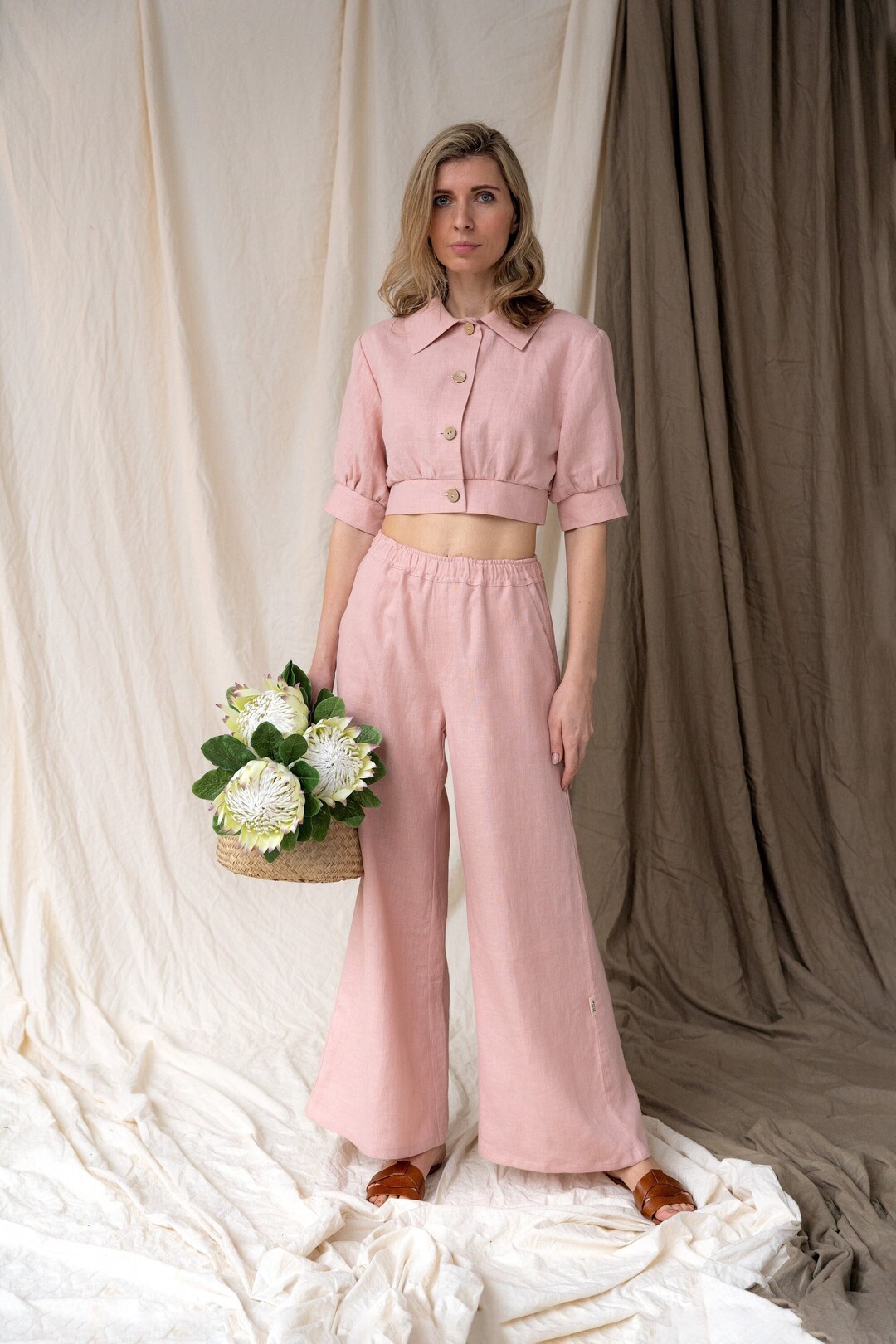 High Rise Linen-Blend Crop Wide Leg