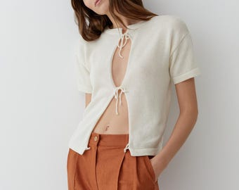 White Cotton Knit Tie-Up Blouse: Open Back Boho Top