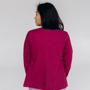 Cosy heavy linen jacket with buttons and pockets is ideal choice for office woman look. Handmade linen blazer is designed in regular fit. Women's linen top is fair made in small family studio. There are two colours pink, natural linen