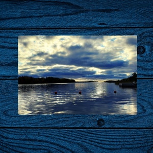 Carte postale Port finlandais Tirmo, Photographie scandinave, Paysage côtier finlandais, Littoral nordique, Photo mer Baltique, Cadeau Bleu