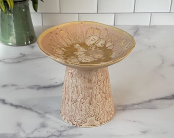 Vintage Lace Elevated Cat Food Bowl, Handmade Pottery