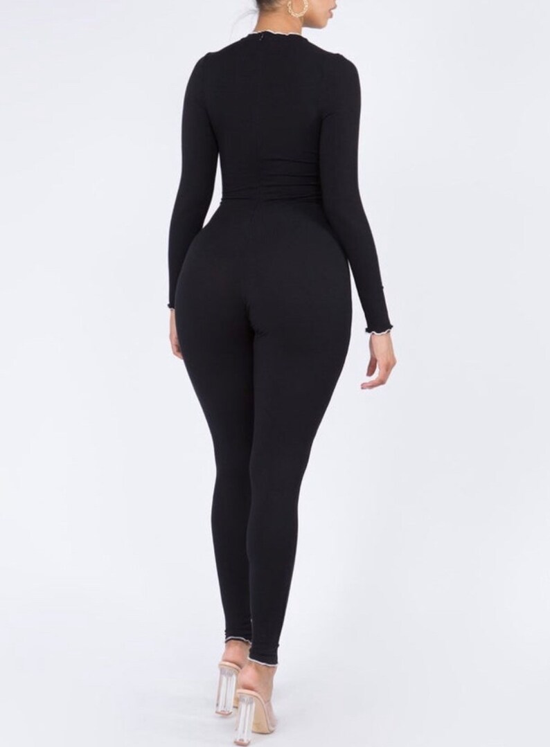 Front Tie Detailed Jumpsuit