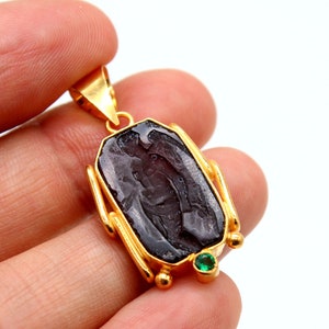 Aphrodite Intaglio Glass Silver Pendant Handmade Jewelry Greek Mythology Carving Style