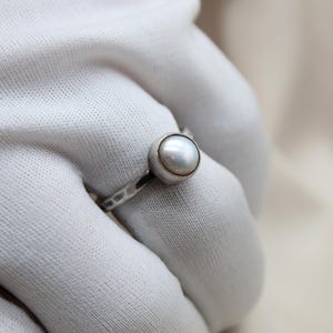 Oxized Freshwater Pearl Silver Minimalist Ring: The Ideal Handmade Christmas Gift