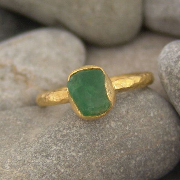 Natural Emerald Ring Solid Silver  925K Sterling Silver  24K Gold Vermeil  Dainty Ring  Authentic Ring  Hammered Ring Roman Art Greek Rings