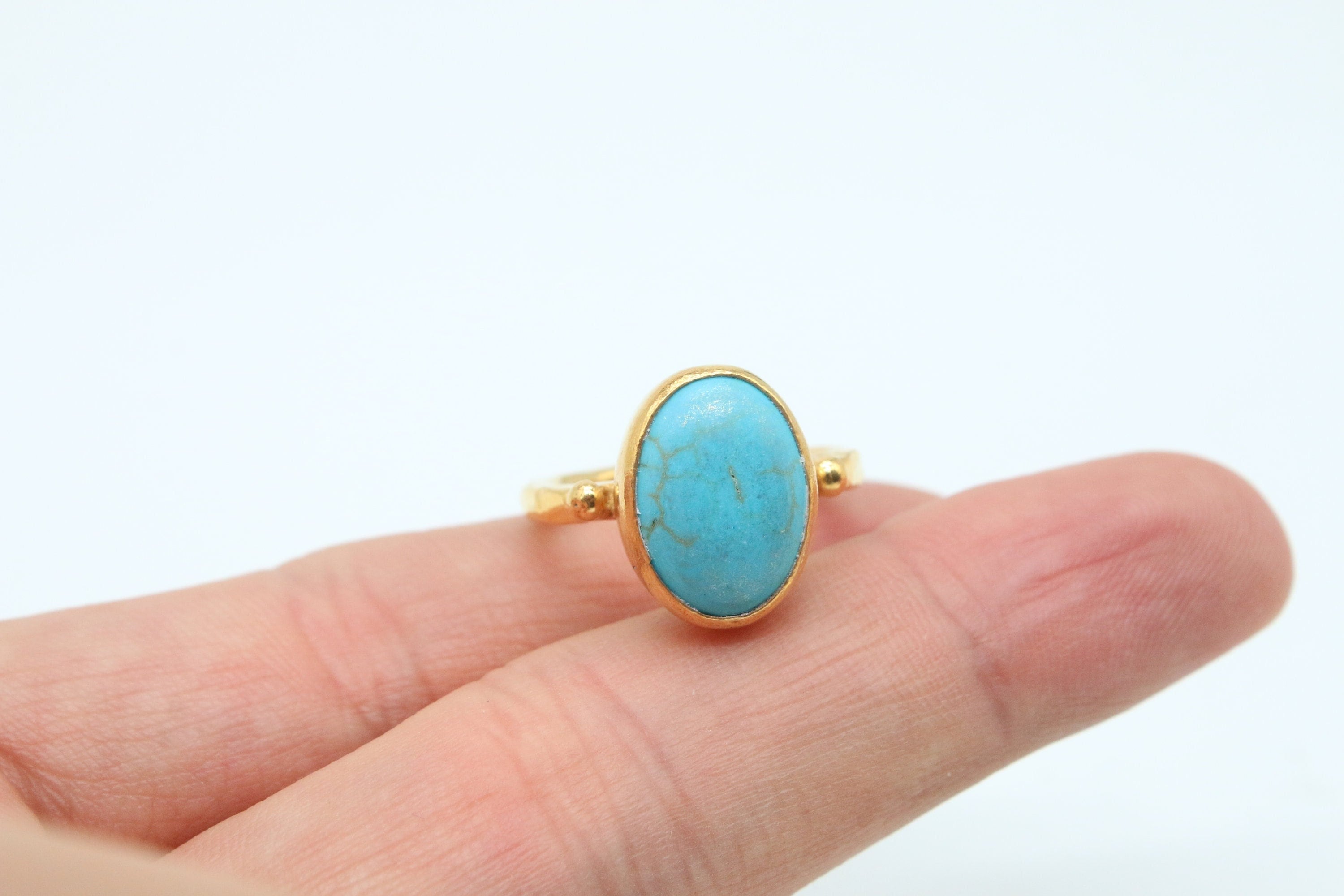 Women's Roman Art Solitaire Turquoise Ring