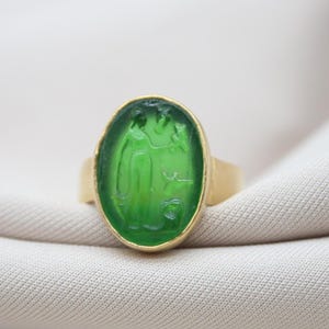 Handmade Aphrodite Intaglio Ring, 925 Sterling Silver Green Glass Ring, Ancient Greek Jewelry, Unique Gift For Her Or Him, Mother’s Day Gift
