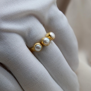 Freshwater Pearl Silver Ring: A Stunning Handmade Christmas Gift