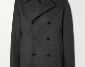 Sophisticated Charcoal Gray Double-Breasted Mid-Length Wool Overcoat with Notched Lapels