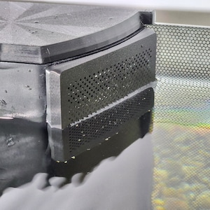 Fluval Flex 32.5 Overflow Covers Shrimp, Solid, Slotted, Deep Substrate image 3