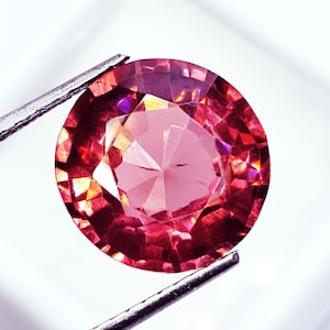 Natural Rhodolite Garnet 8 to 10 Ct Loose Gemstone Round Shape Single Certified