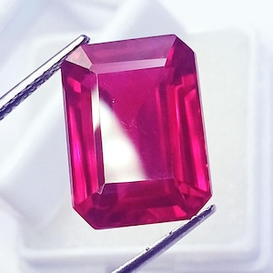 Natural Red Ruby 19.60 Ct Emerald Shape Loose Gemstone With Certificate