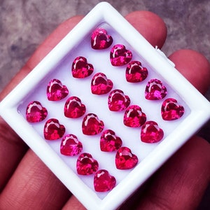 Edelstein Edelstein Natur Rubin 17,90 Ct Ca. / 5 x 6 mm Herzform 20 Stück Lot mit Zertifikat