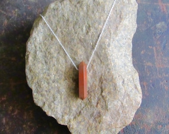 Pendentif en cristal de jaspe rouge, collier en cristal, chaîne en argent sterling, pierre rouge