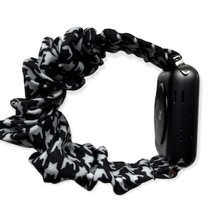 Black Patterned Apple Watch scrunchie band. 38/40/41mm, 42/44/45/49mm. Fits all SE, Ultra and Series.