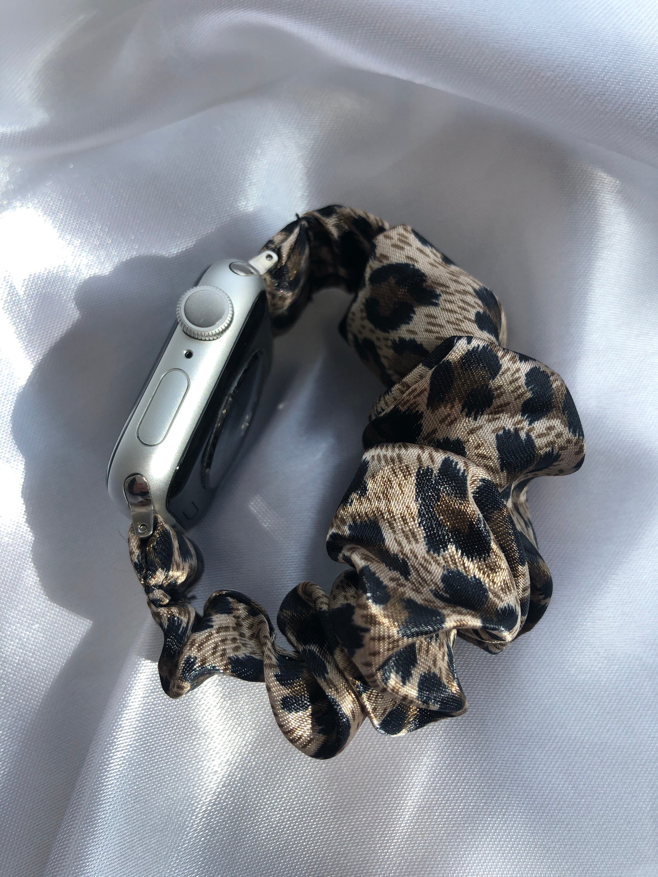 Apple Watch Leopard Print Silk Scrunchie Strap Apple Watch