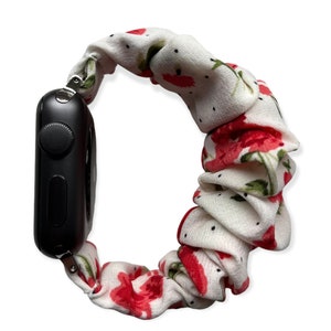 Apple Watch フローラル シュシュ バンド 38/40/41 mm、42/44/45/49 mm。すべての SE、Ultra シリーズに適合します。