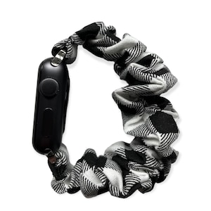 Gingham Apple Watch scrunchie band/ Apple Watch scrunchie strap/38/40/41mm, 42/44/45/49mm. Fits all SE/Ultra and Series Watch