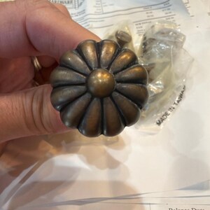 Set of 8 solid brass melon cabinet knobs – 1.5” fluted pumpkin