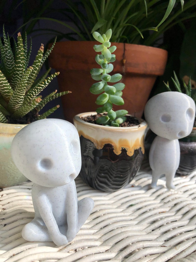 glow in the dark kodama figures