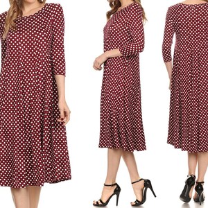 Loose Fit Scoop Neck 3/4 Sleeve Polka Dot Patterned A-Line Midi Dress