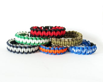 Custom Two-Color Cobra Weave Paracord Survival Bracelet