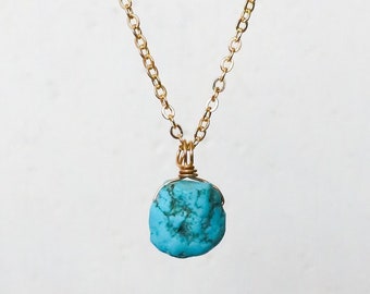 Ruwe turkoois hanger, goud of sterlingzilver, geboortesteen december