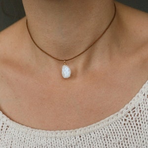 Raw Moonstone Choker, Moonstone Necklace, June Birthstone, Gemstone Necklace, Crystal Necklace, Gemstone Necklace, Necklace Women image 6