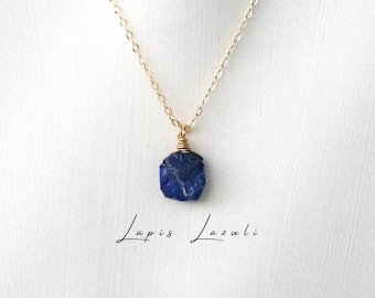 Roher Lapislazuli Kette, Roher Lapislazuli Anhänger, Edelstein Kette, Lapislazuli Halskette, Geschenk für Freundin, Geschenk für Sie