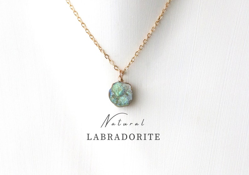 roher labradorit kette, roher labradorit anhänger, labradorit gold silber, edelstein kette, raw labradorite necklace, raw labradorite pendant, gemstone necklace