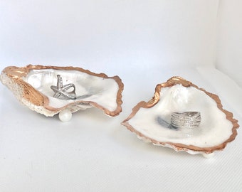 Oyster shell ring dish, For teen, For her, beach lover gift, Shell trinket dish, Beach house decor, Galentine’s gift, Ocean bedroom decor