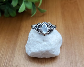 Ring #SDR39 | Dainty White Mother of Pearl Ring | Simple Ring | Sterling Silver White Shell Ring | Lovely Ring | Small Boho White Stone Ring