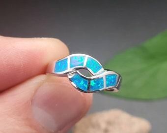 Ring #R30 Dainty Blue Opal Inlay Ring Size 6 1/2 | Lovely Blue Inlay Ring | Small Blue Opal Ring | Simple Ring | Sterling Silver Opal Ring