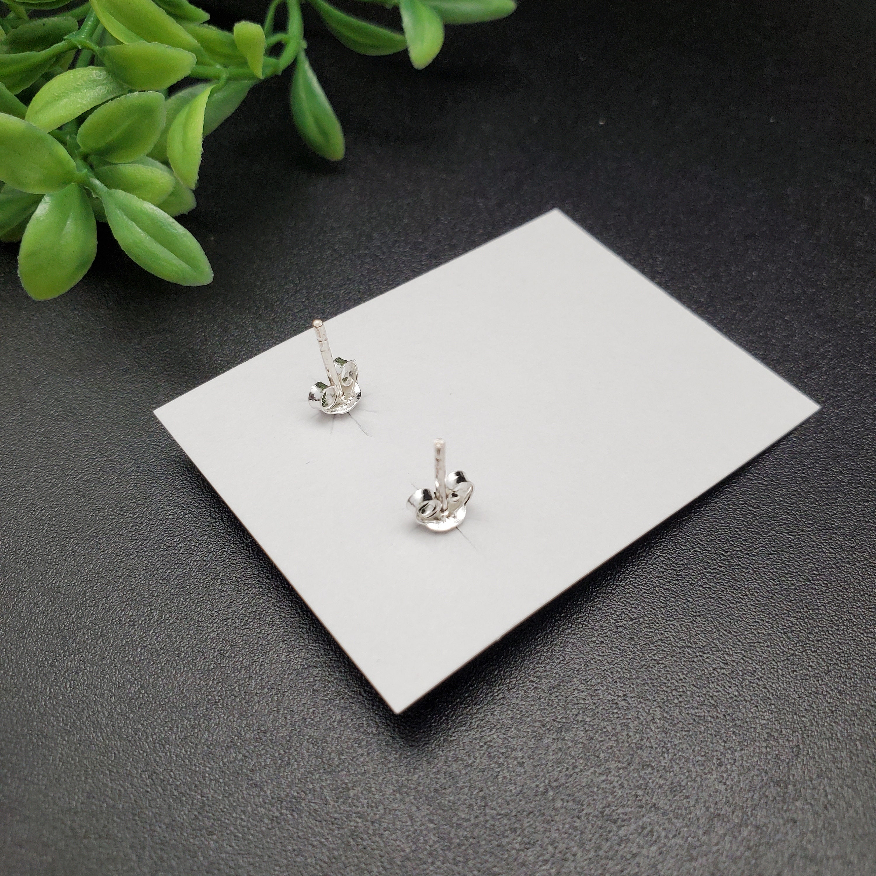 Orecchini In Argento Sterling Con Pietra Di Luna - Design Animali Per Orecchie Sensibili