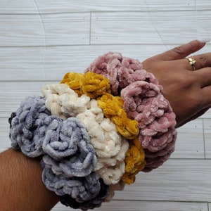Crochet Scrunchies, Hair Ties & Elastics, Hair Accessories and bands, Gift for Girls