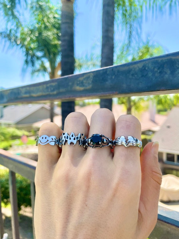 Mens hear best sale ring