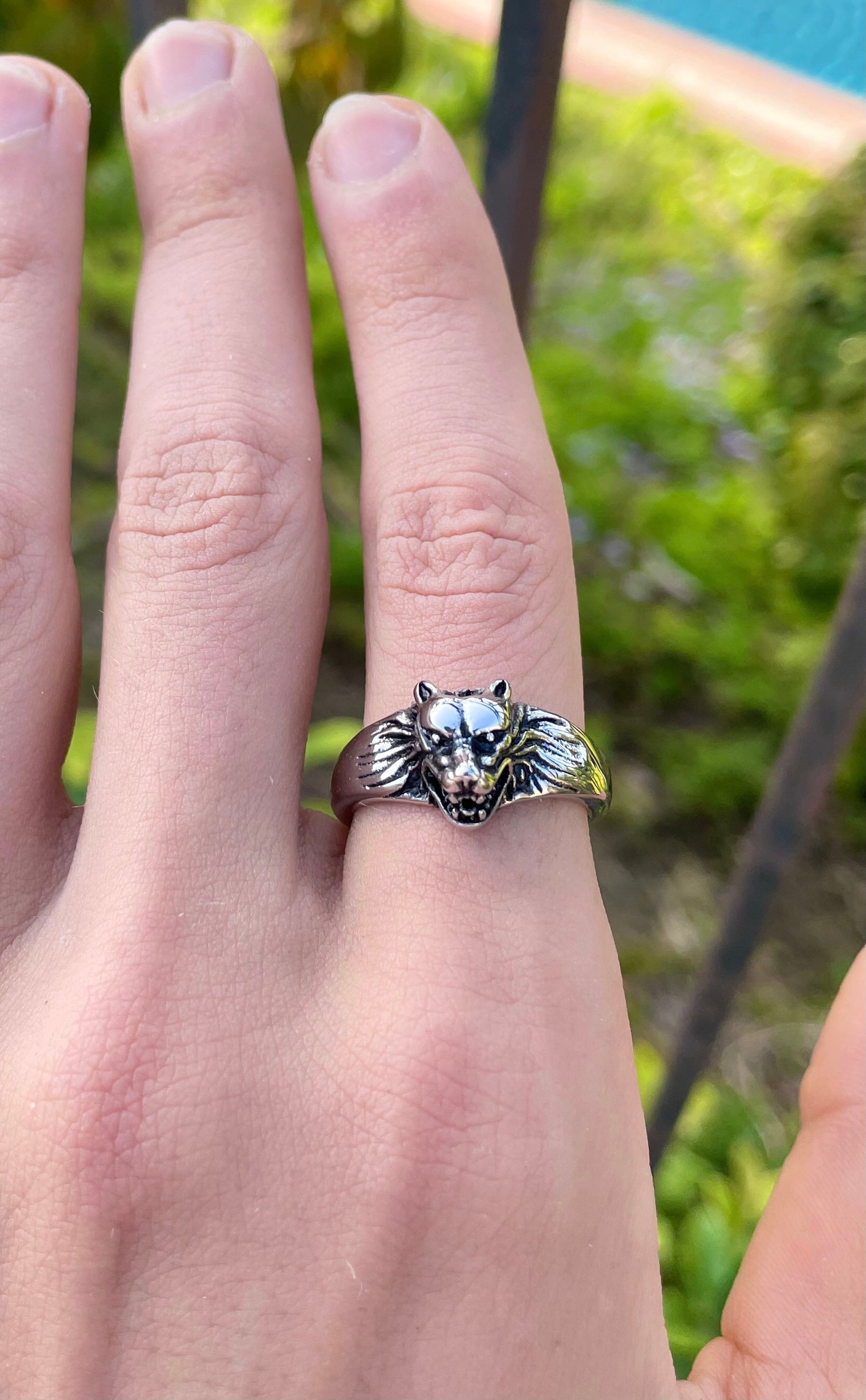Stainless steel deals wolf ring