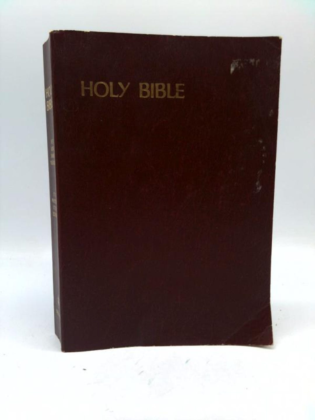 Holy Bible the New King James Version (it is Written Study Edition) by ...