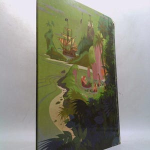 Walt Disney's Peter Pan - a Big Golden Book - From the Motion Picture Peter Pan, Based on the Story by Sir James M. Barrie by Fred Gipson image 2