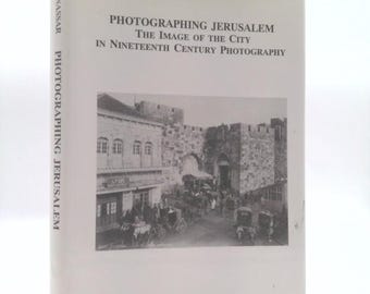 洋書 Photographing Jerusalem by Issam Nassar Photographing Jerusalem by Issam Nassar 洋書