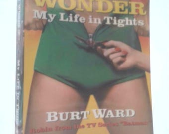 10200円 ギガレア！ Boy Wonder: My Life in Tights ペーパー