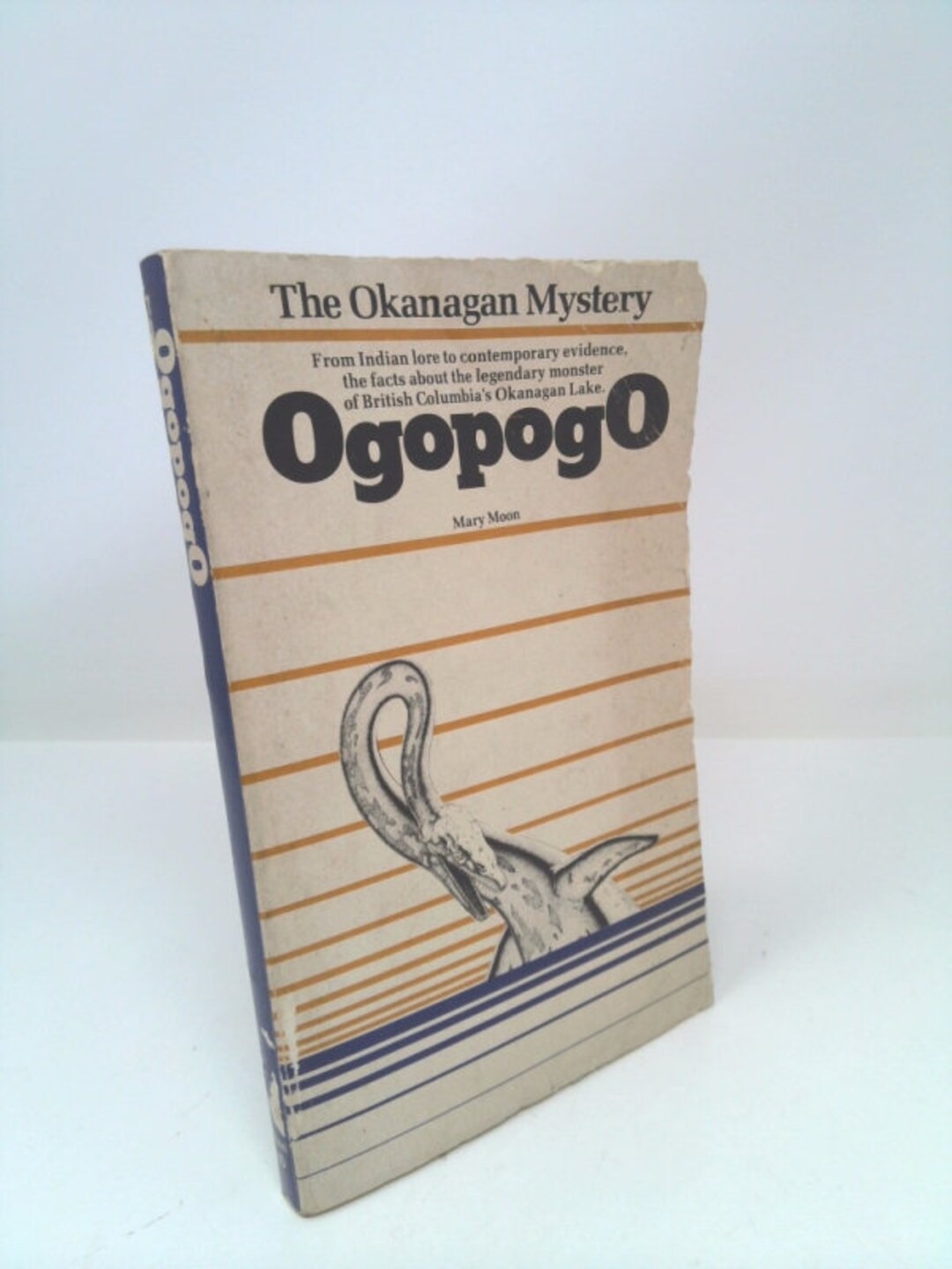 洋書 The Okanagan Mystery Ogopogo by Moon Ogopogo: The Okanagan mystery from book by Mary Moon