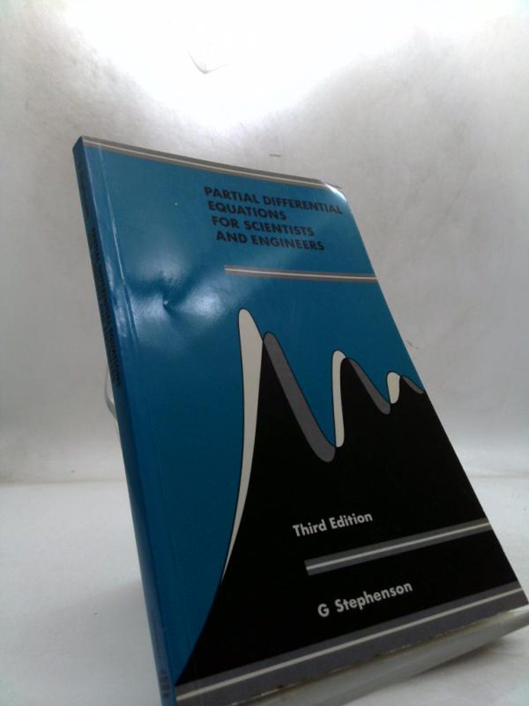 Partial Differential Equations for Scientists and Engineers by G ...