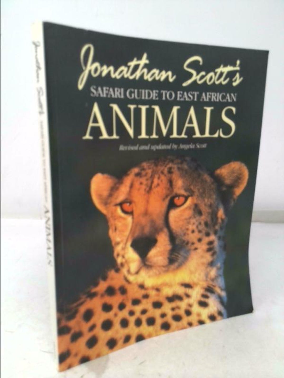 Jonathan Scott's Safari Guide to East African Animals by Jonathan Scott ...